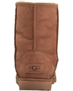 UGG Kids Boots Classic Short II Waterproof (Little Kid/Big Kid) -UGG Shop 715dXVKG1HL. AC SR736920