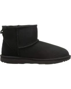 UGG Kids Boots Classic Mini II (Little Kid/Big Kid) -UGG Shop 71CAAxviPL. AC SR736920