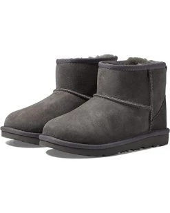 UGG Kids Boots Classic Mini II (Little Kid/Big Kid)