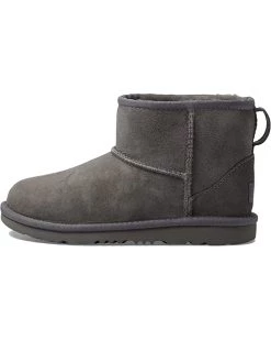 UGG Kids Boots Classic Mini II (Little Kid/Big Kid) -UGG Shop 81KFG1OZEIL. AC SR736920