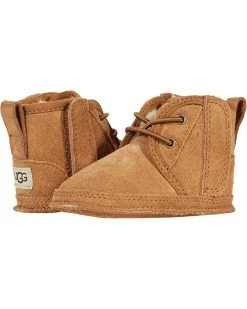 UGG Kids Crib Shoes Baby Neumel (Infant/Toddler) -UGG Shop 81ocZOwm3SS. AC SR736920