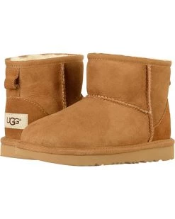 UGG Kids Boots Classic Mini II (Little Kid/Big Kid) -UGG Shop 91U4JPE7fCL. AC SR736920